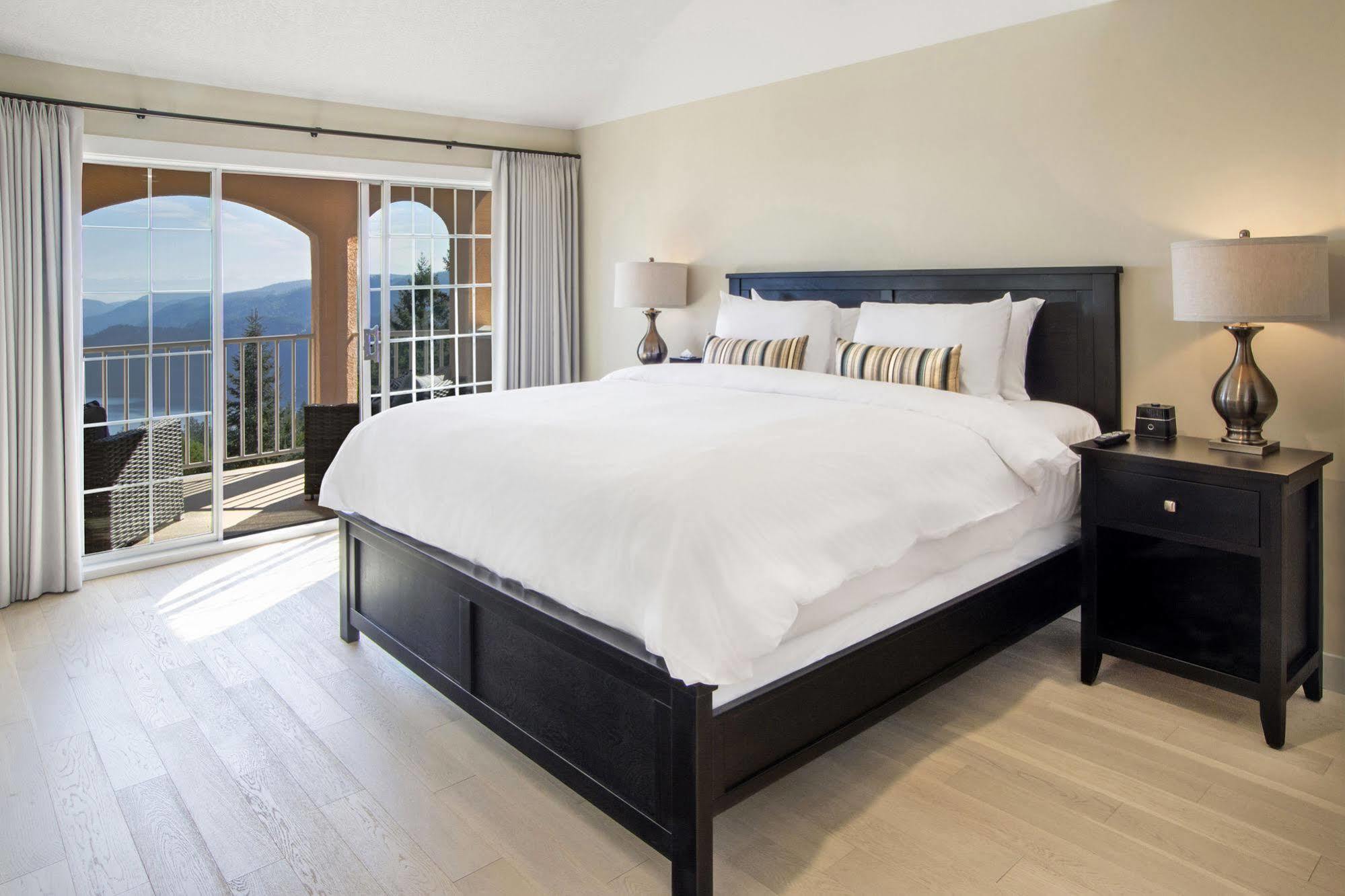 Villa Eyrie Resort Malahat Extérieur photo
