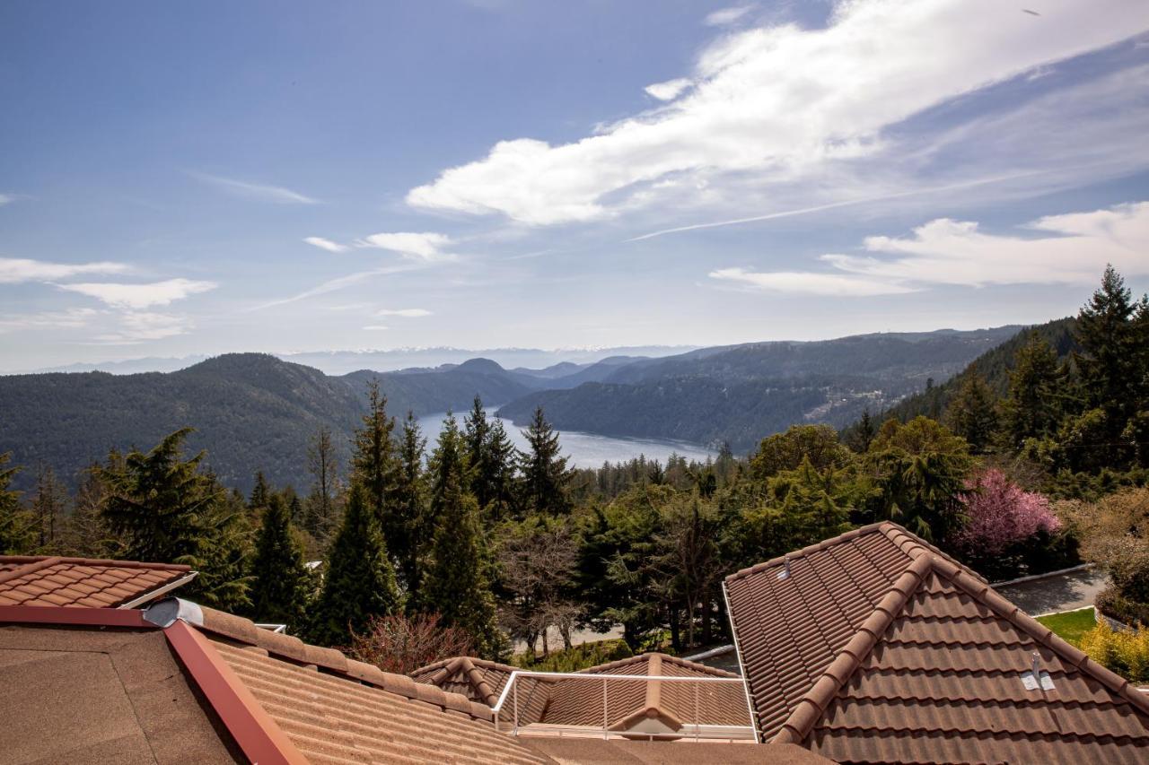 Villa Eyrie Resort Malahat Extérieur photo