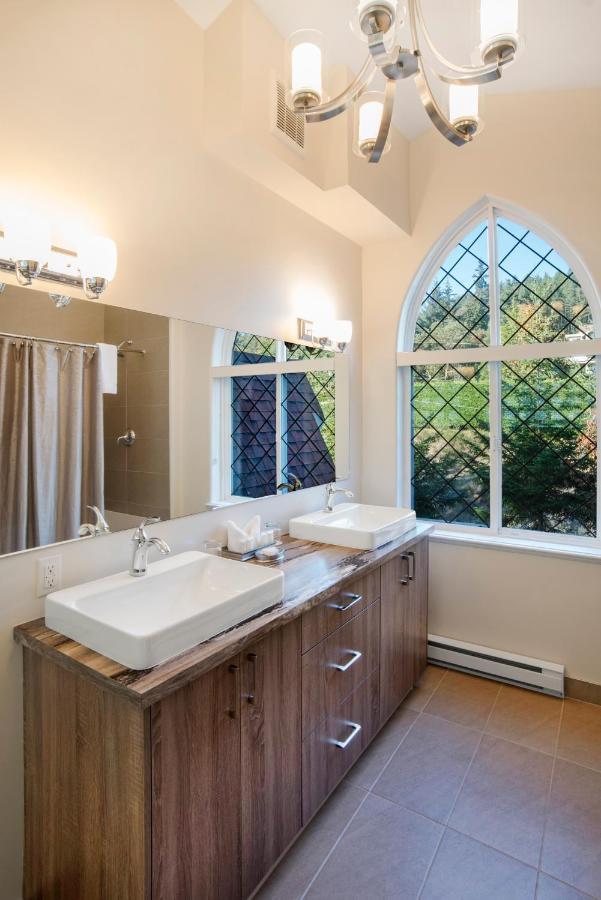 Villa Eyrie Resort Malahat Extérieur photo